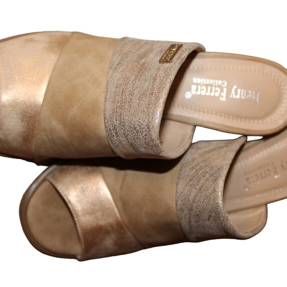 Henry Ferrera Champagne Slides with Wood Heels Size 7 NWT's GOLD TONES - Picture 3 of 7